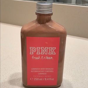 Pink fresh and clean bronzer